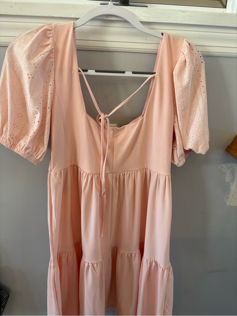 BCBG Paris Blush Pink Puff-Sleeve Tiered Dress - Picture 5 of 7